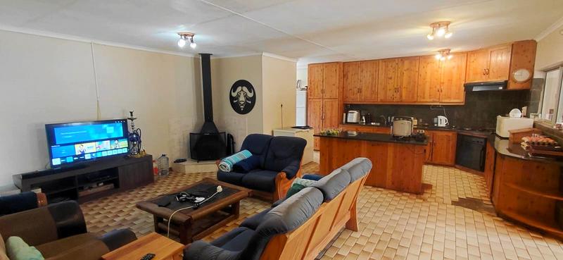4 Bedroom Property for Sale in Universitas Ridge Free State
